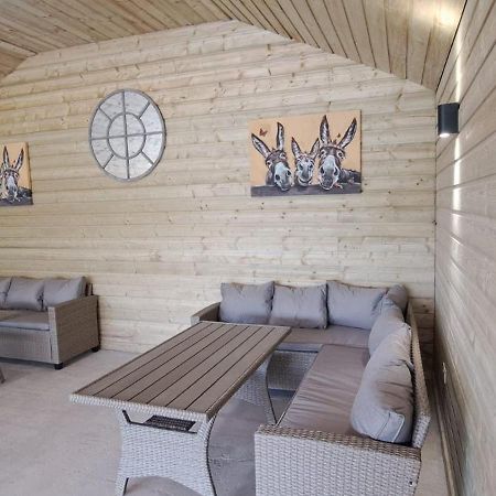 Leahys Pod Park Hotel Cork Exterior photo